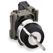 Переключатель Schneider Electric XB4BG21 на 3 положения с возвратом, с ключем